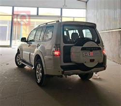 ميتسوبيشي باجيرو